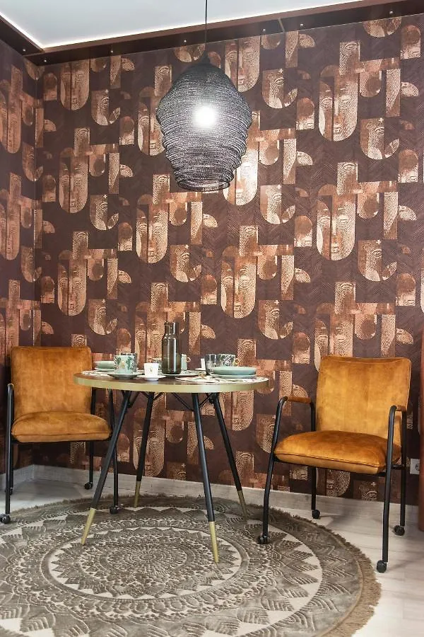Grand Suites Corvin Budapeszt 0*,